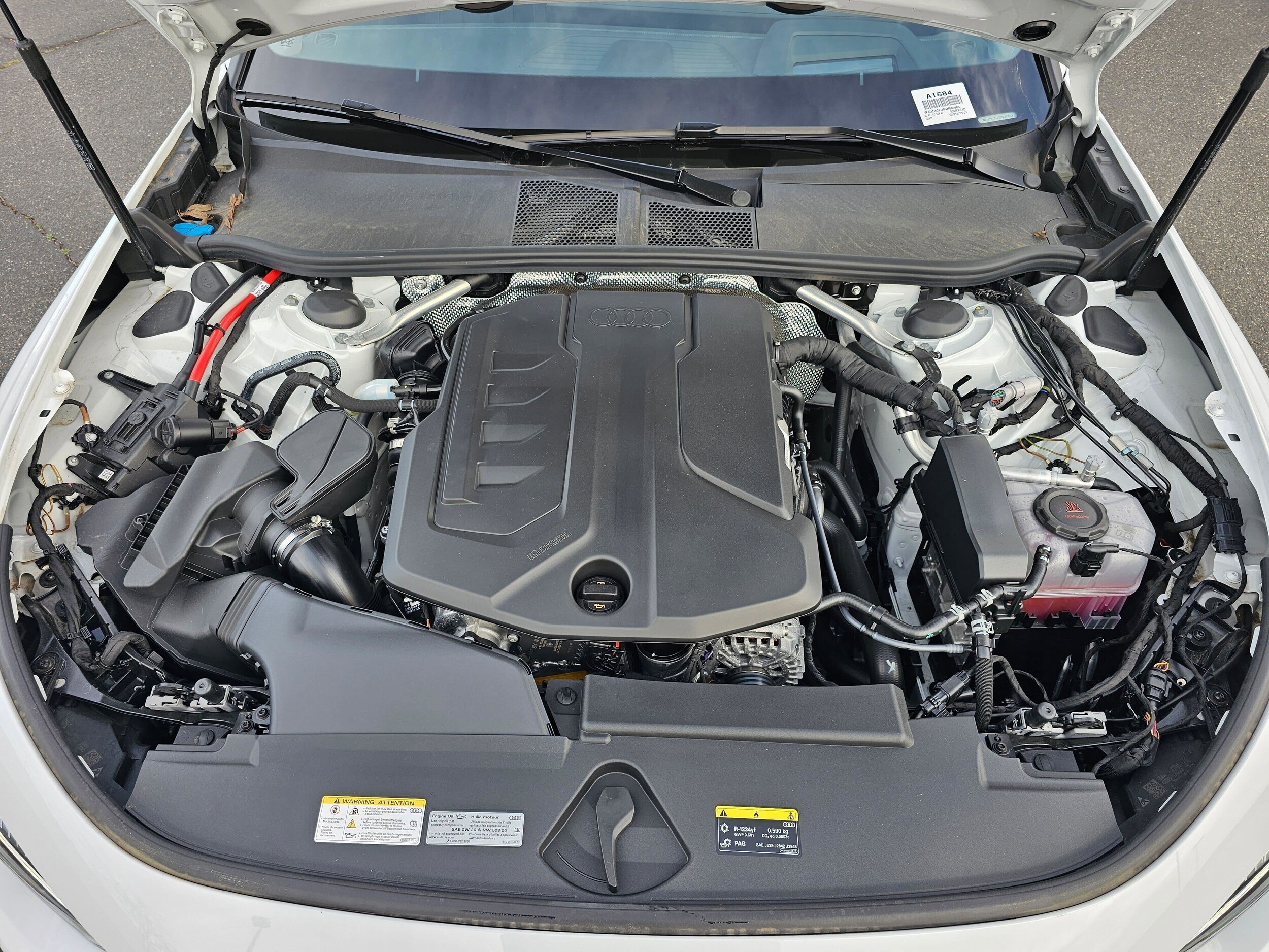 New 2025 Glacier White Audi 2.0T Premium Plus image 9