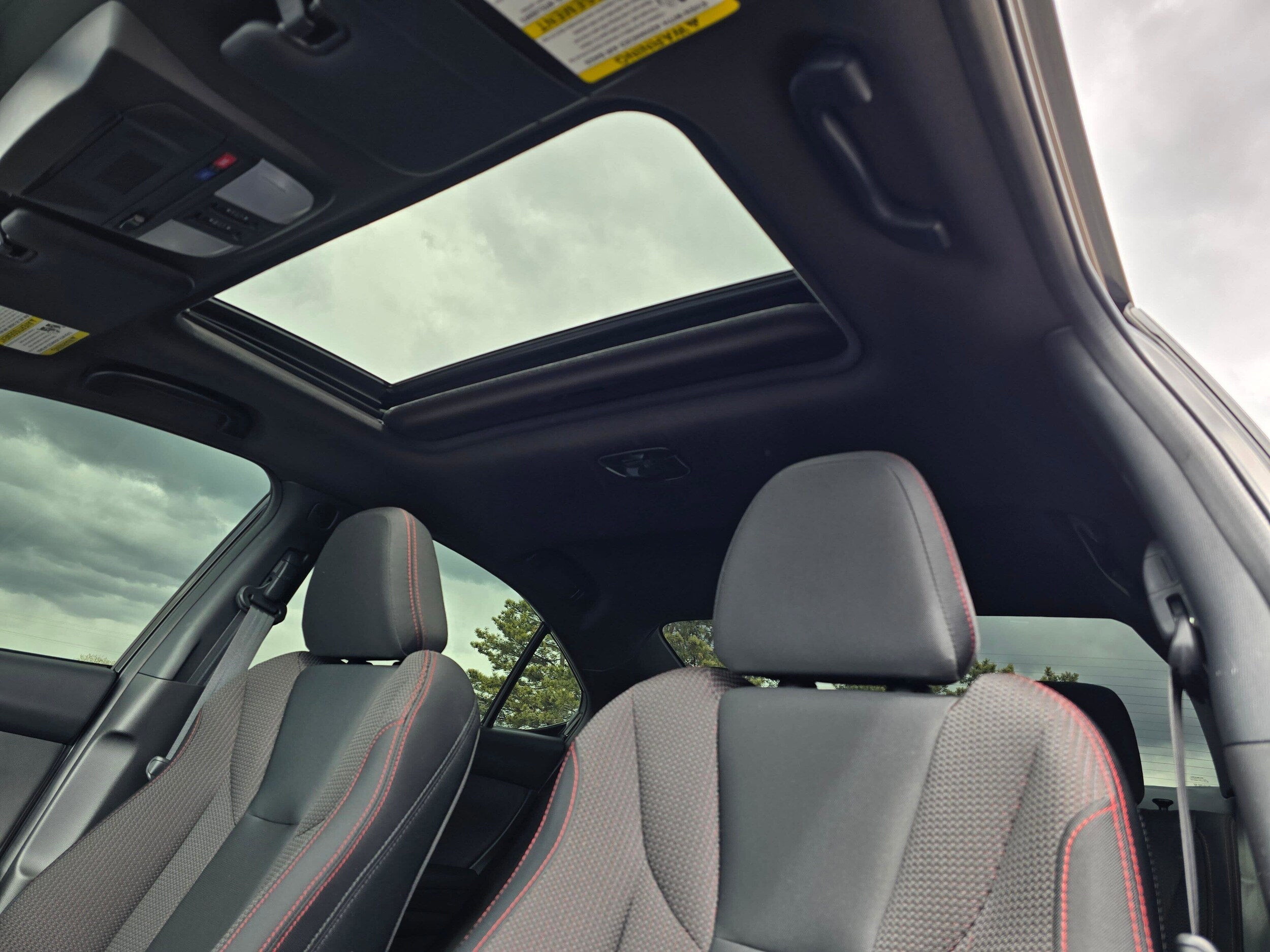 Used 2022 Crystal Black Silica Subaru Premium image 28