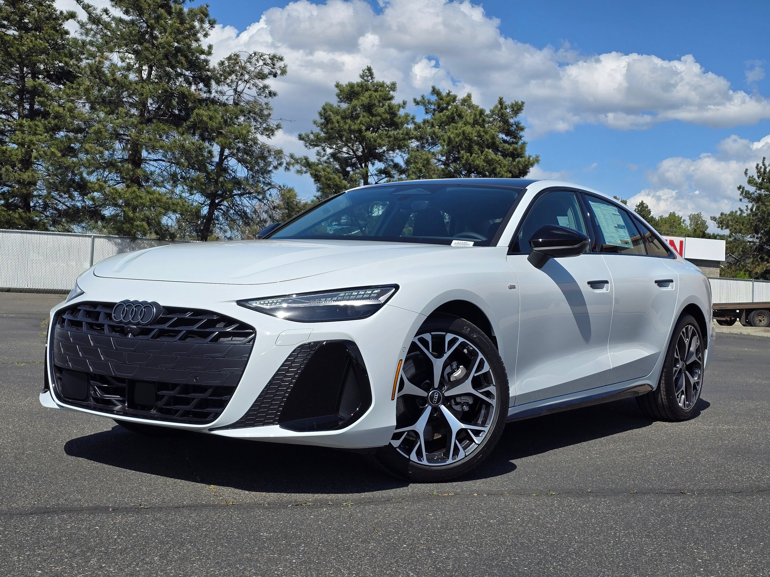 New 2026 Glacier White Audi Premium Plus image 31