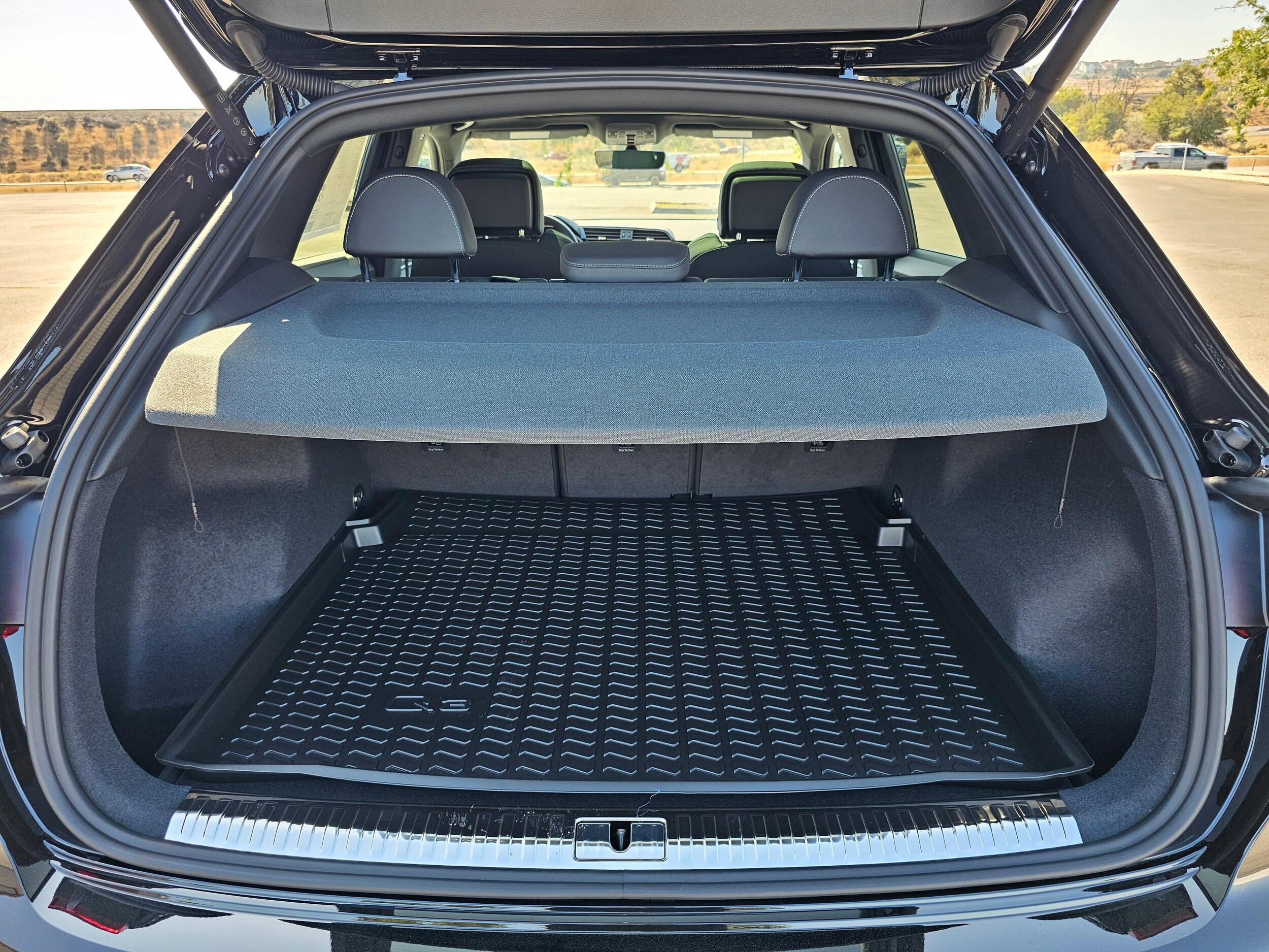 New 2025 Mythos Black Audi 45 S line Premium image 29