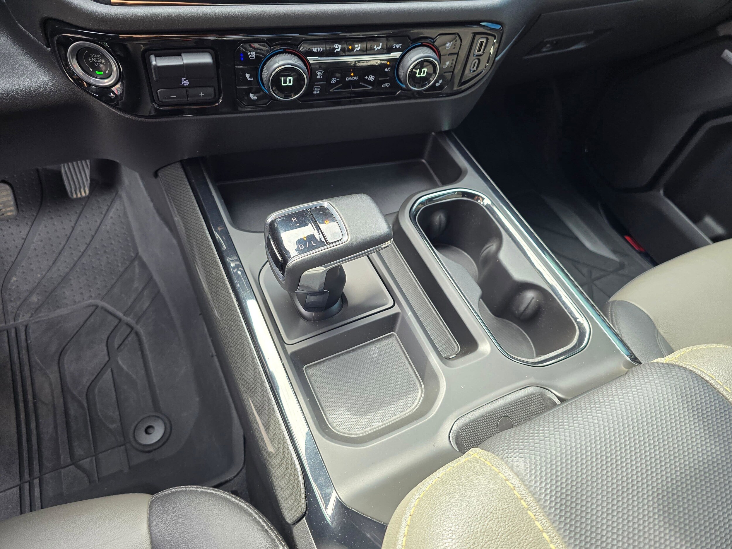 Used 2023 Black Chevrolet ZR2 image 23