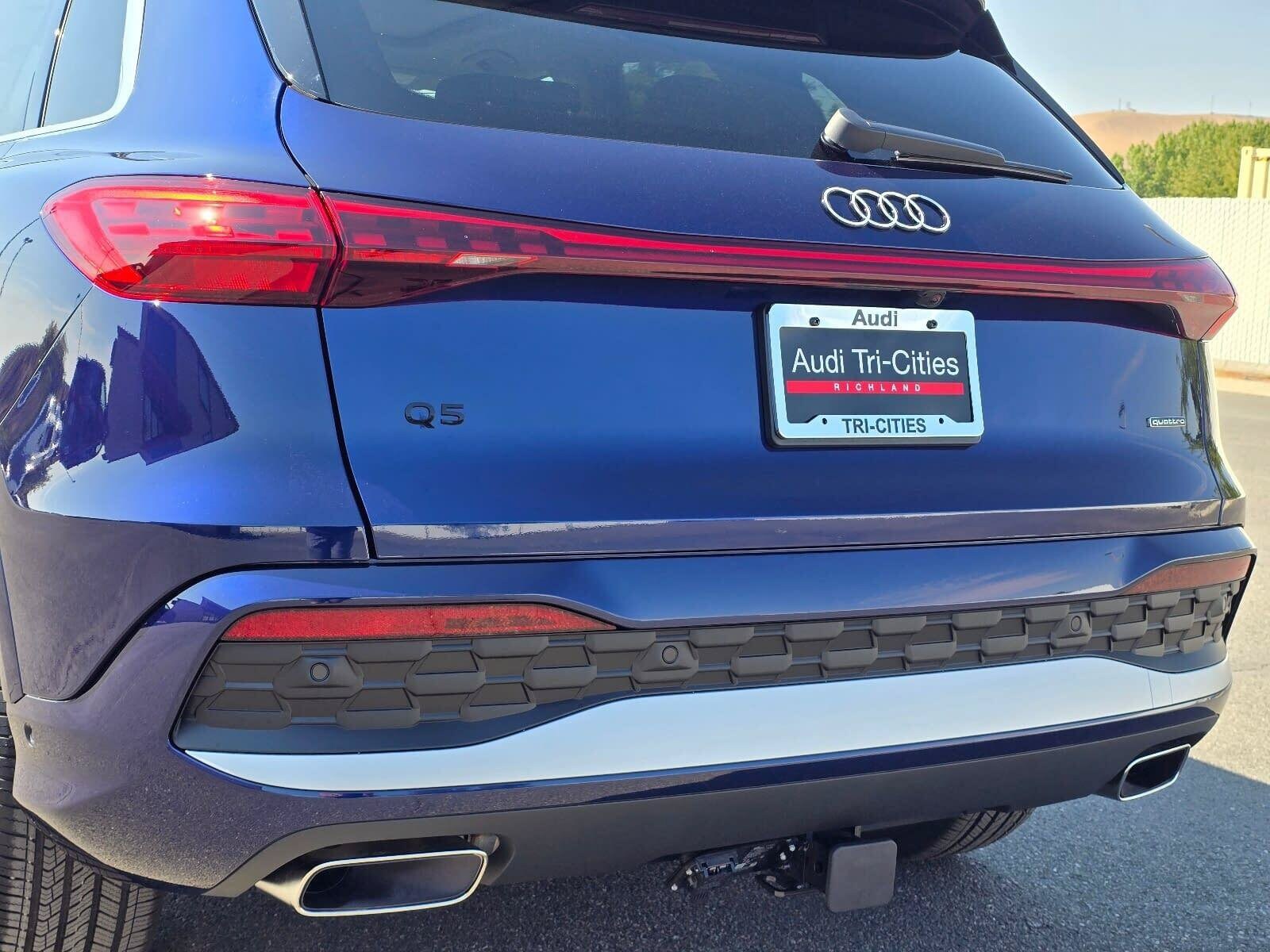 New 2026 Navarra Blue Audi 2.0T Premium Plus image 7