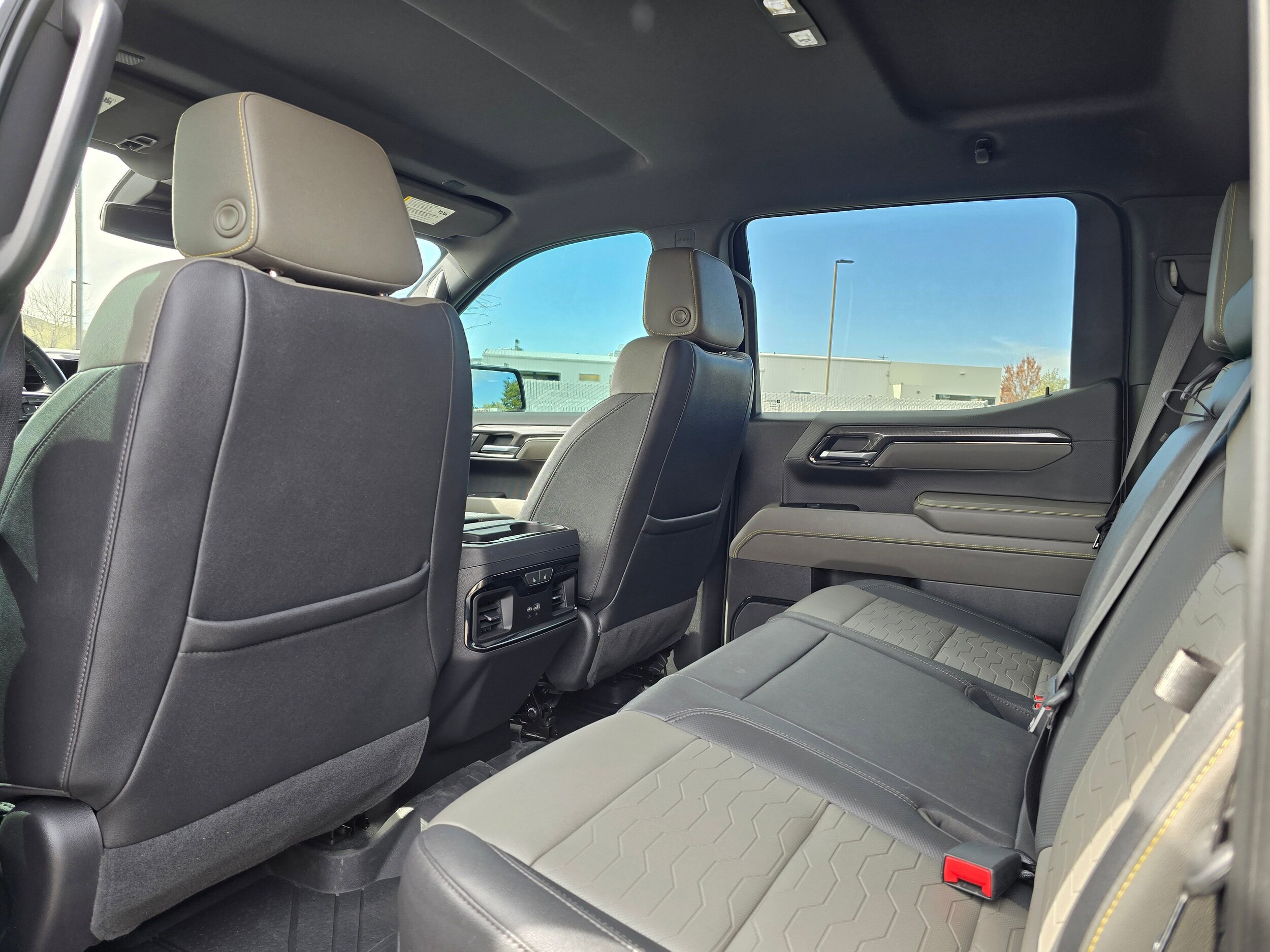 Used 2023 Black Chevrolet ZR2 image 45