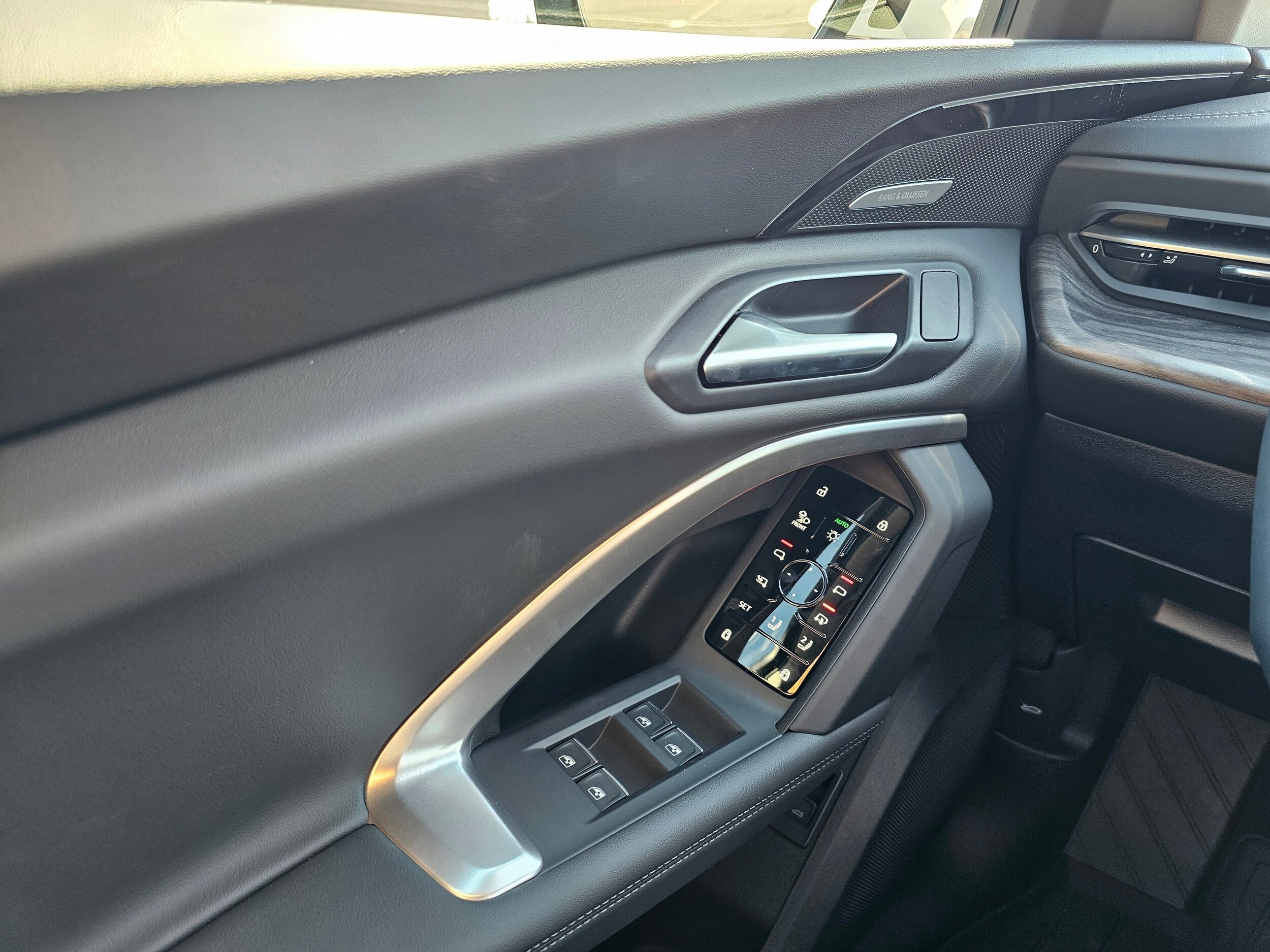 New 2025 Glacier White Audi 2.0T Premium Plus image 28