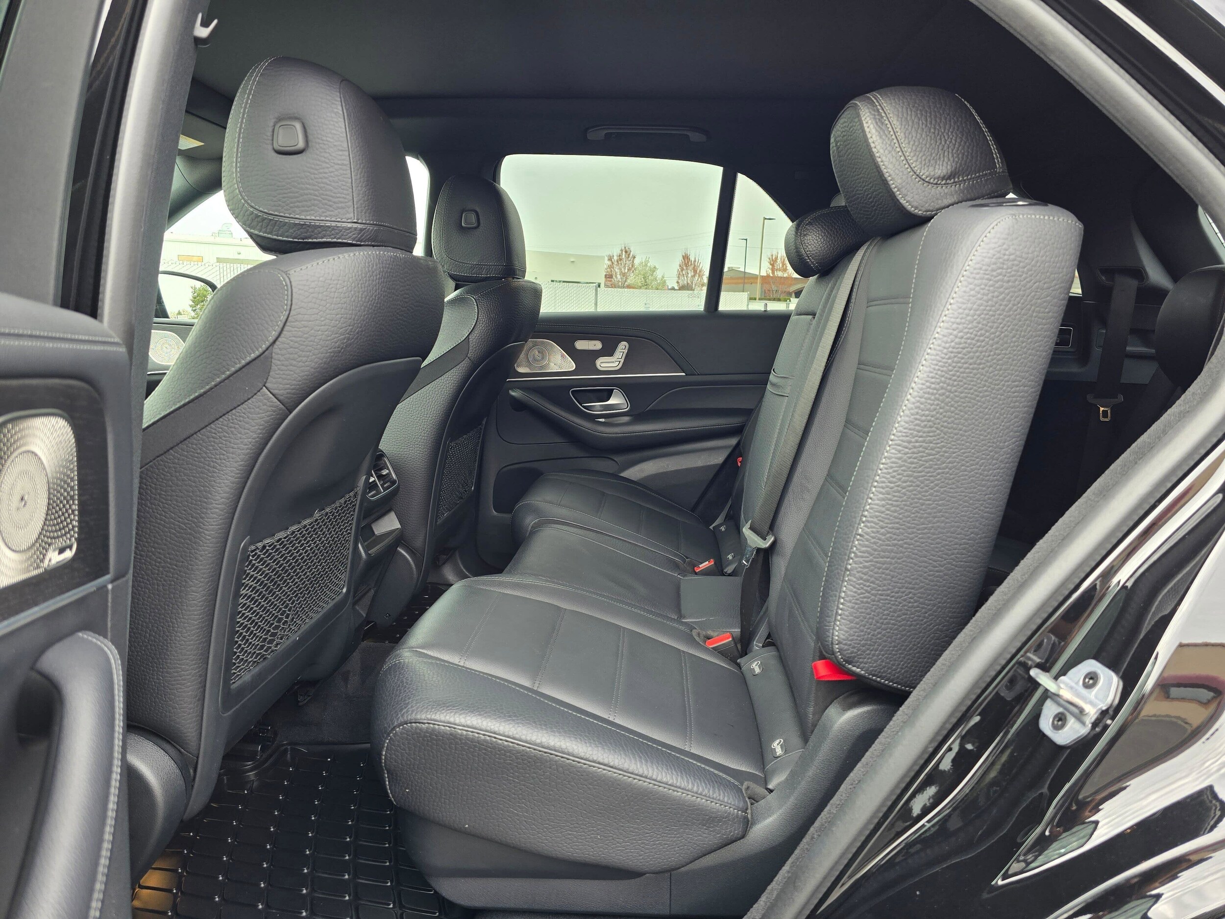 Used 2024 Obsidian Black Metallic Mercedes-Benz GLE 350 image 10