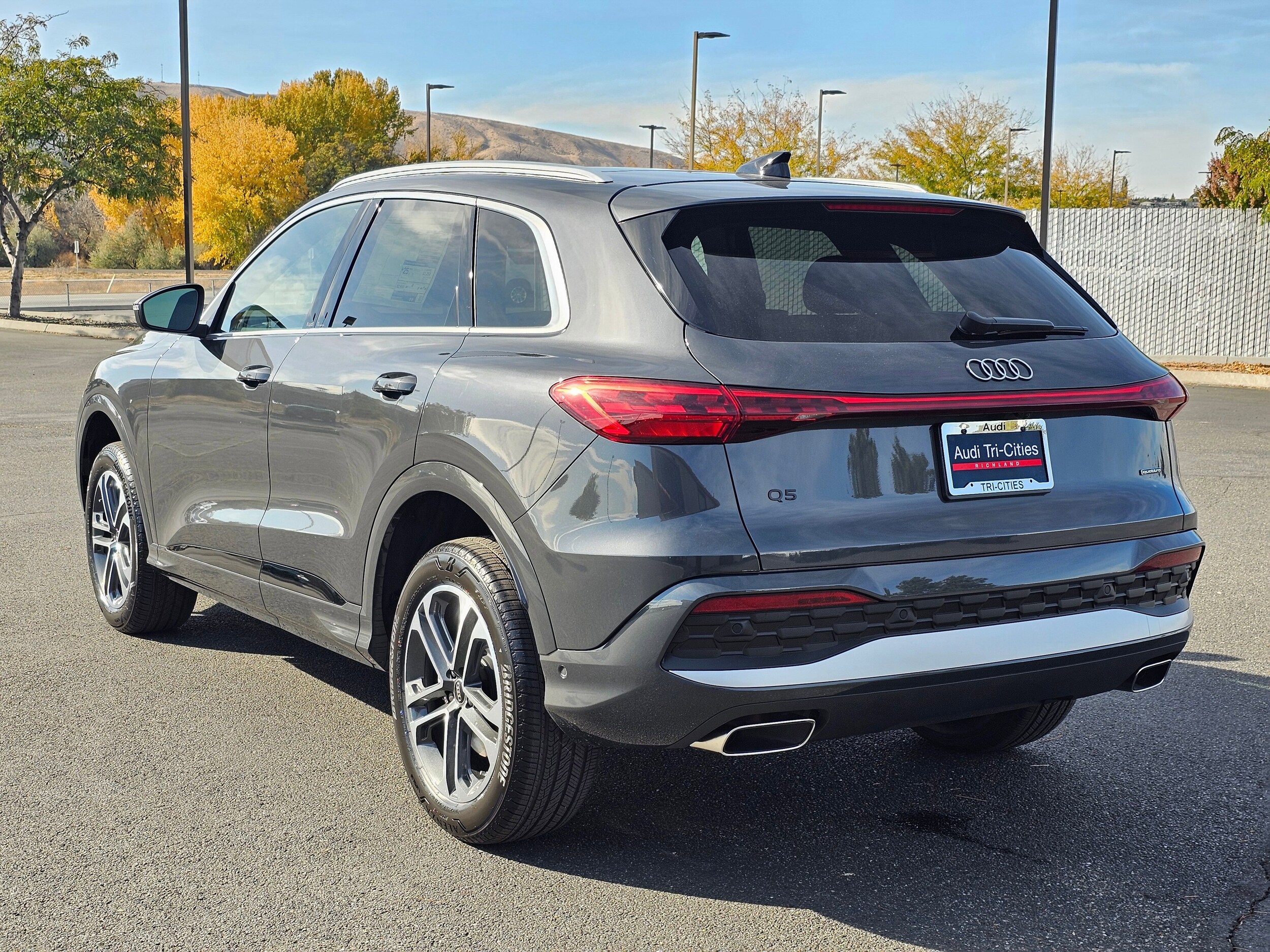 New 2025 Tambora Gray Audi 2.0T Premium image 4