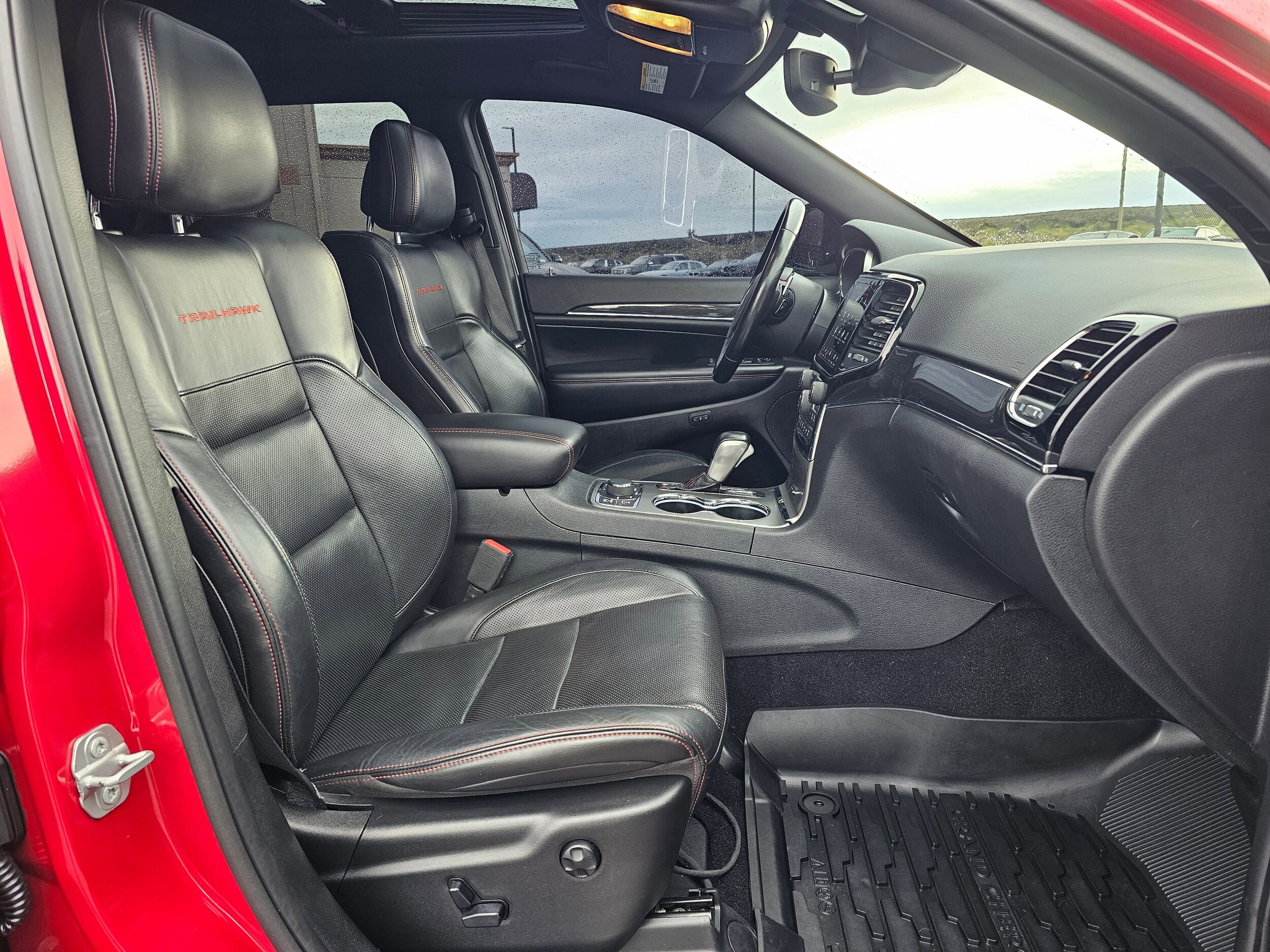 Used 2020 Redline 2 Coat Pearl Jeep Trailhawk image 15