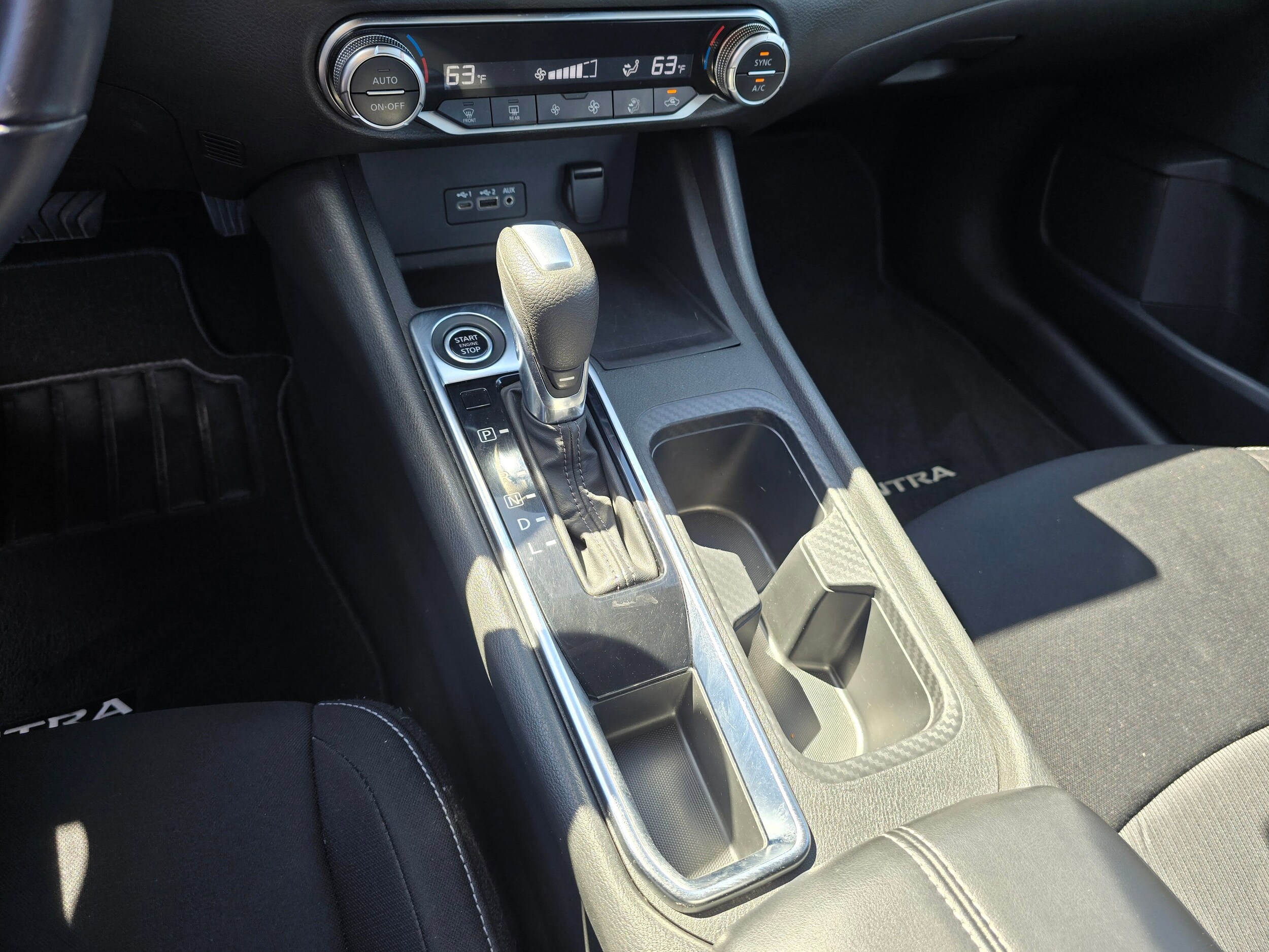 Used 2021 Scarlet Ember Tintcoat Nissan SV image 53