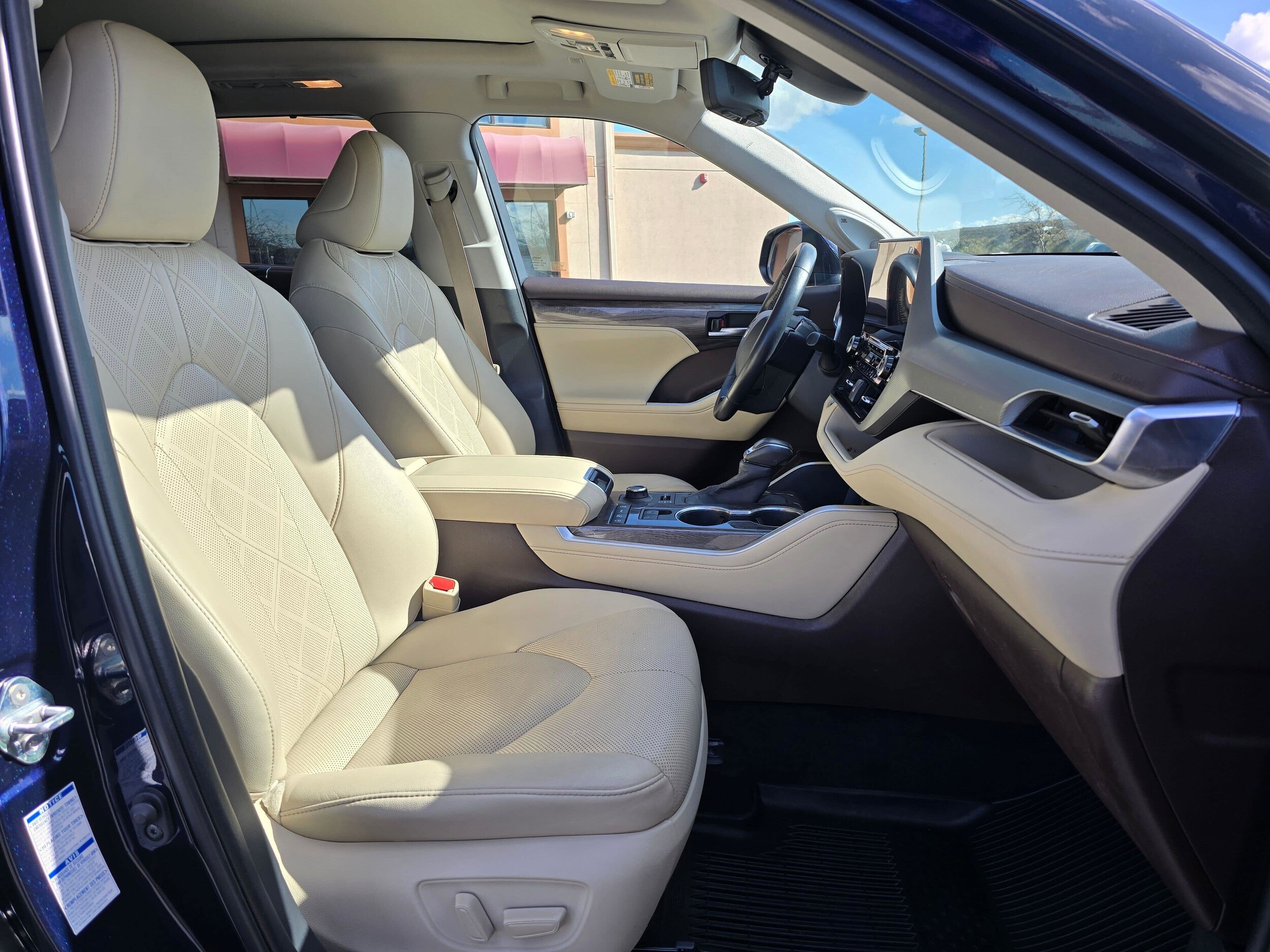 Used 2020 Blueprint Toyota Platinum image 14