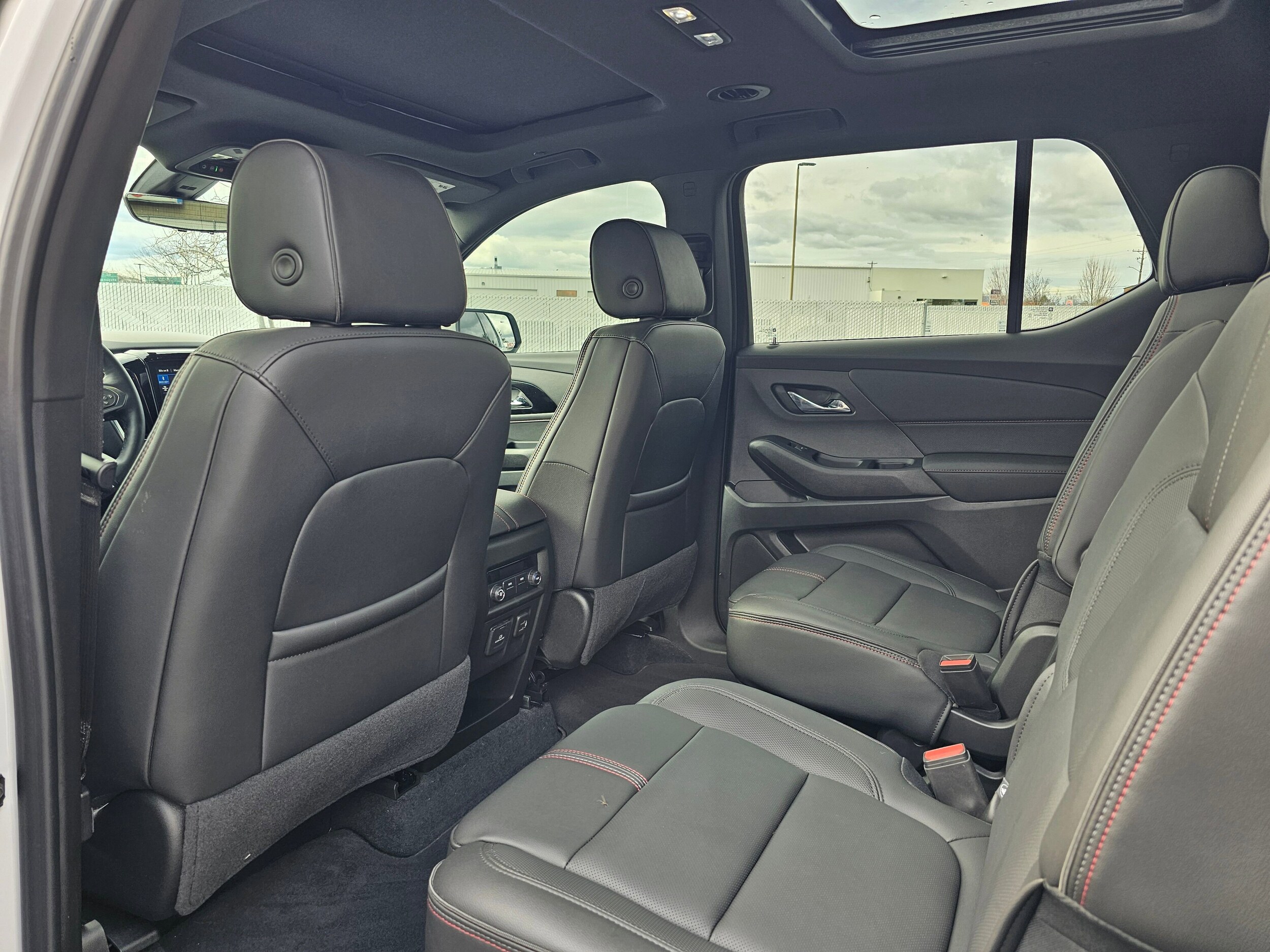 Used 2023 Iridescent Pearl Tricoat Chevrolet RS image 44