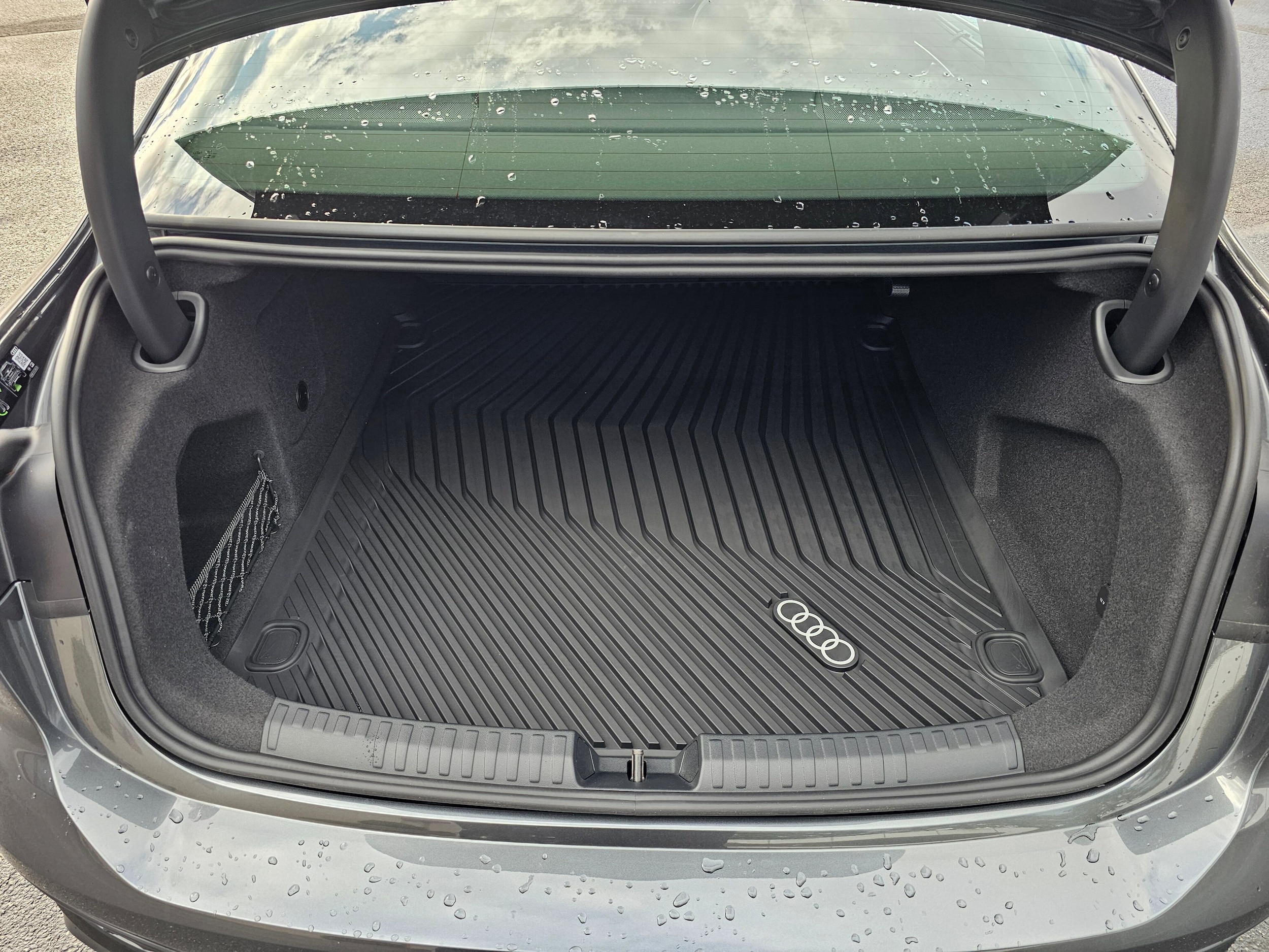 New 2026 Daytona Gray Pearl Audi Premium Plus image 30