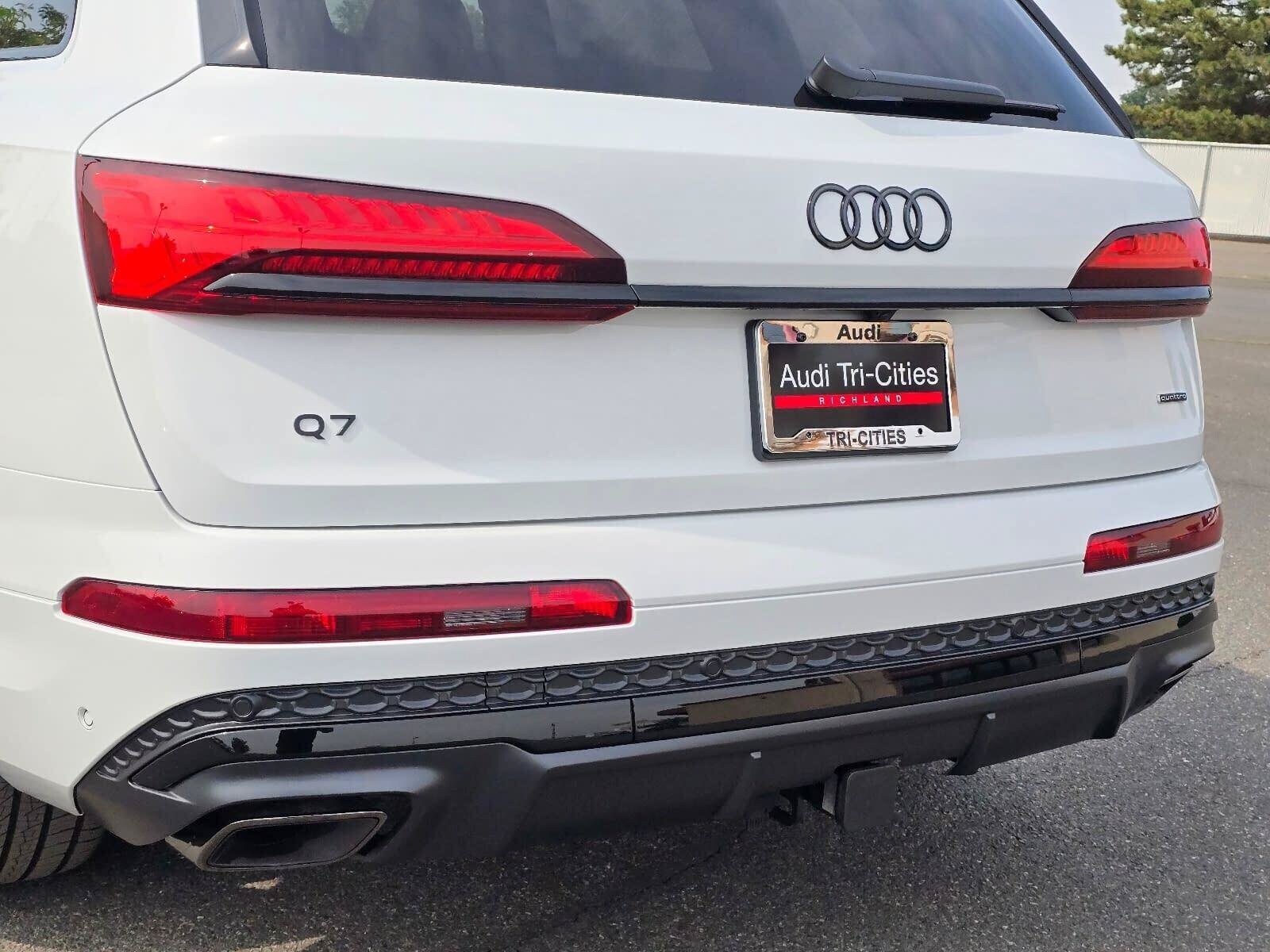 New 2026 Glacier White Audi S line 55 Premium Plus image 7