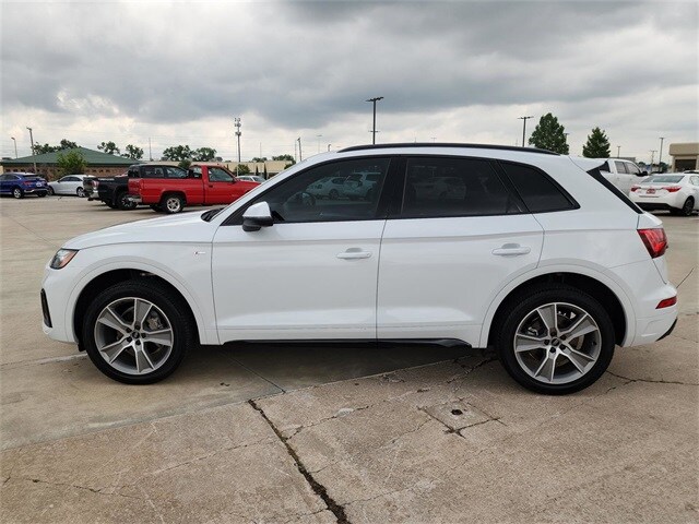 2025 Audi Q5 45 S line Premium photo 4