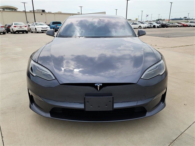 2022 Tesla Model S Plaid photo 2