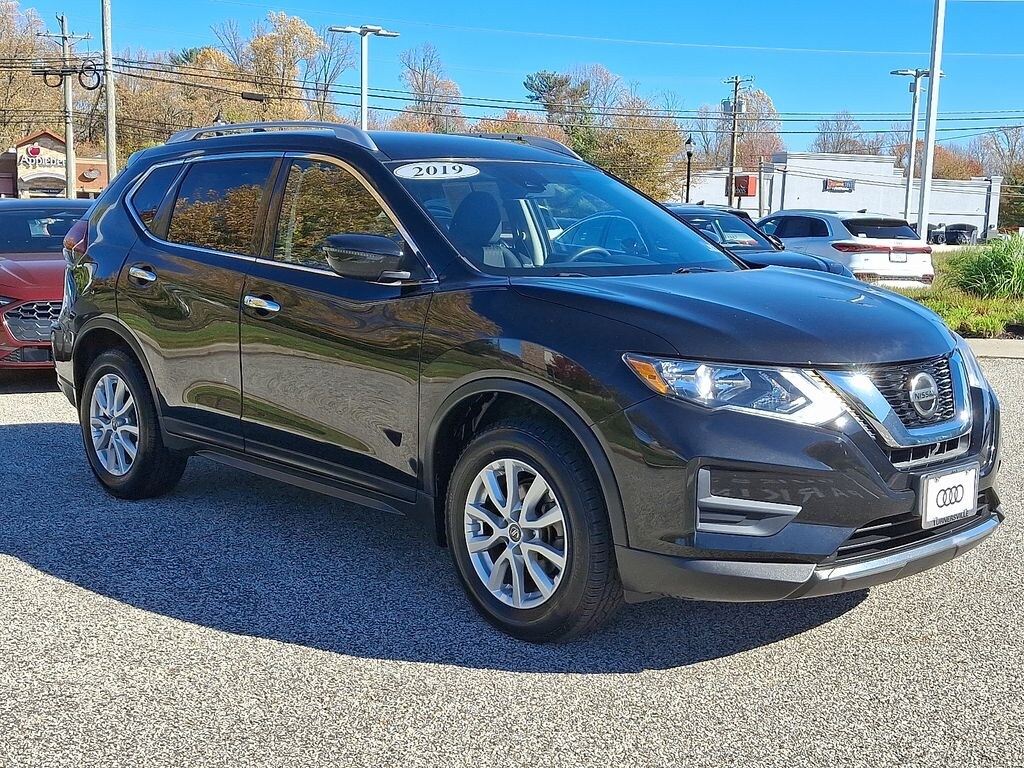 Used 2019 Nissan Rogue SV SUV