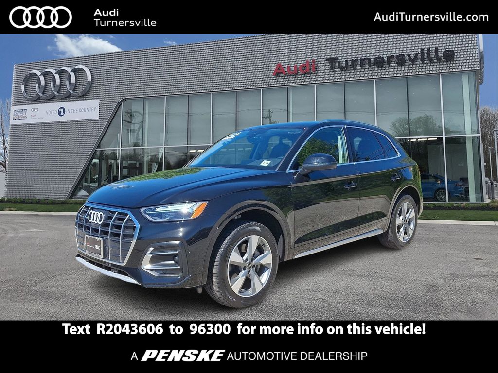 2024 Audi Q5 40 Premium Plus's photo