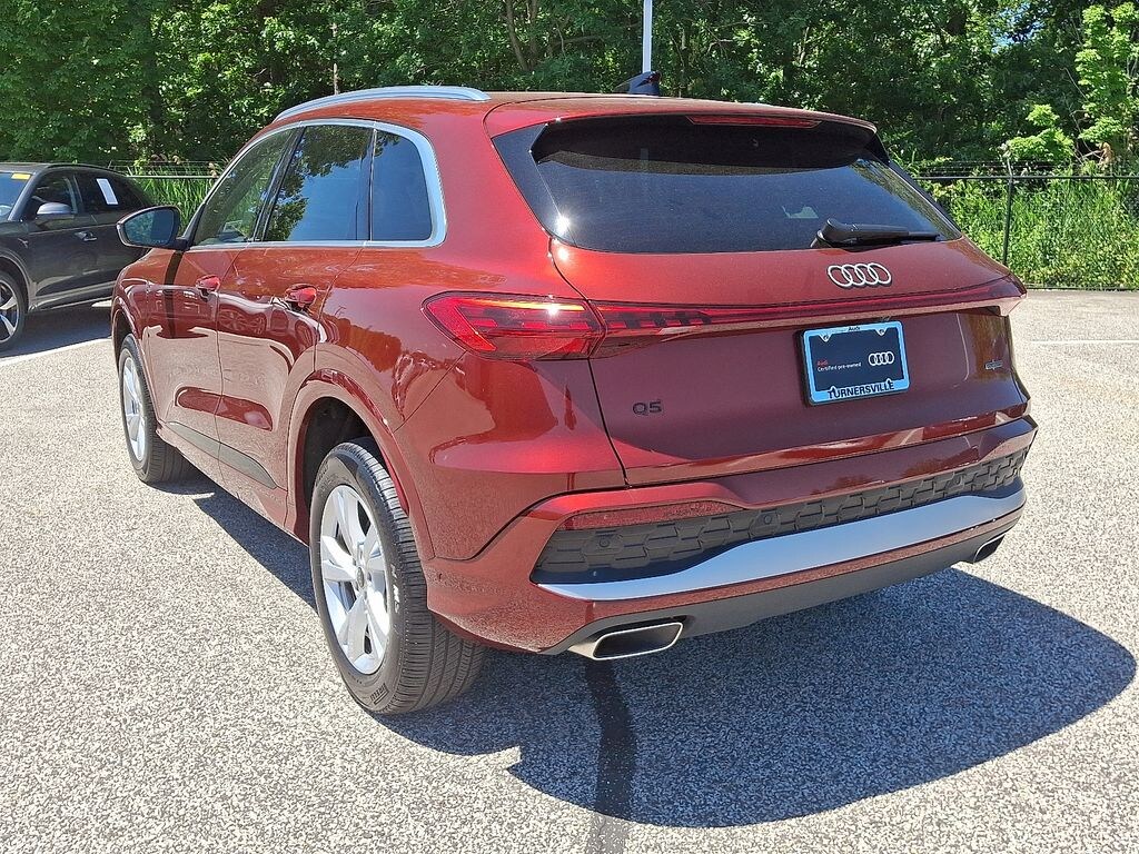 Used 2025 Audi Q5 2.0T Premium SUV