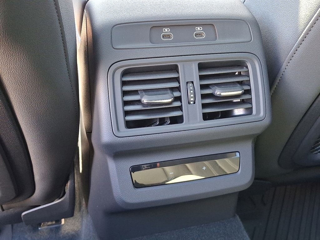 2025 Audi Q5 Premium Plus - Photo 11