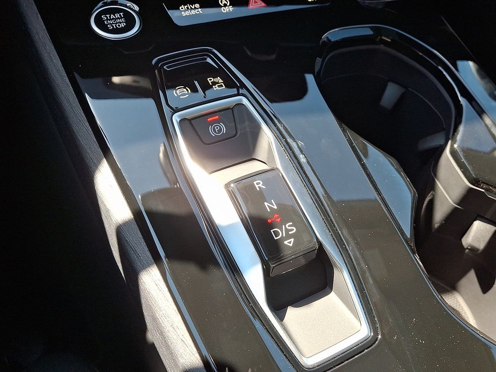 2026 Audi A5 Premium Plus - Photo 7