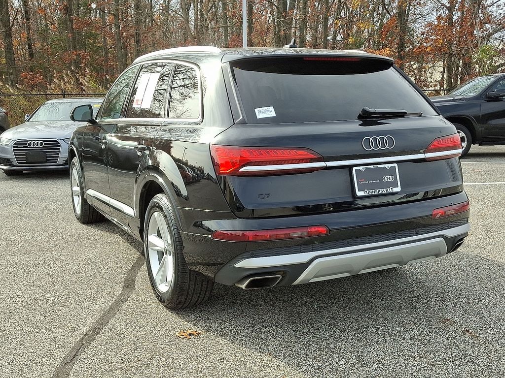 Certified 2025 Audi Q7 55 Premium SUV
