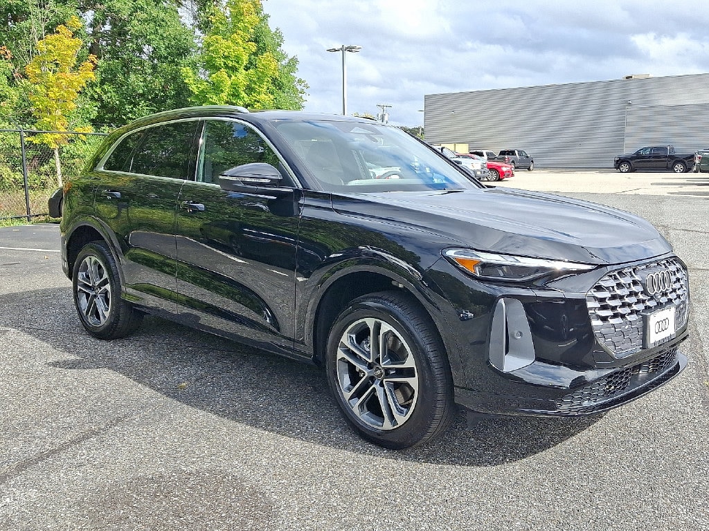 New 2026 Audi Q5 Premium SUV