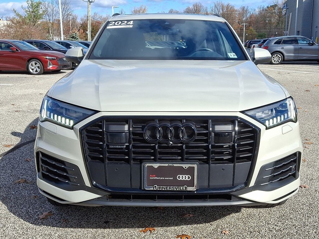 Used 2024 Audi Q7 55 Premium Plus SUV