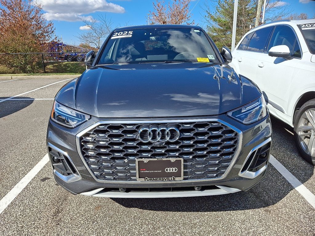 2025 Audi Q5 Sportback 45 S line Premium Plus photo 2