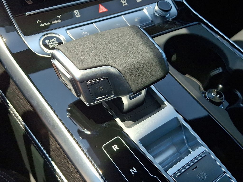 2026 Audi Q8 Premium Plus - Photo 7