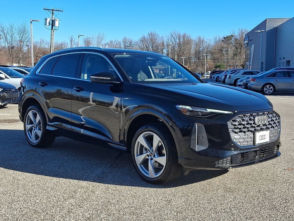New 2025 Audi Q5 2.0T Premium Plus SUV