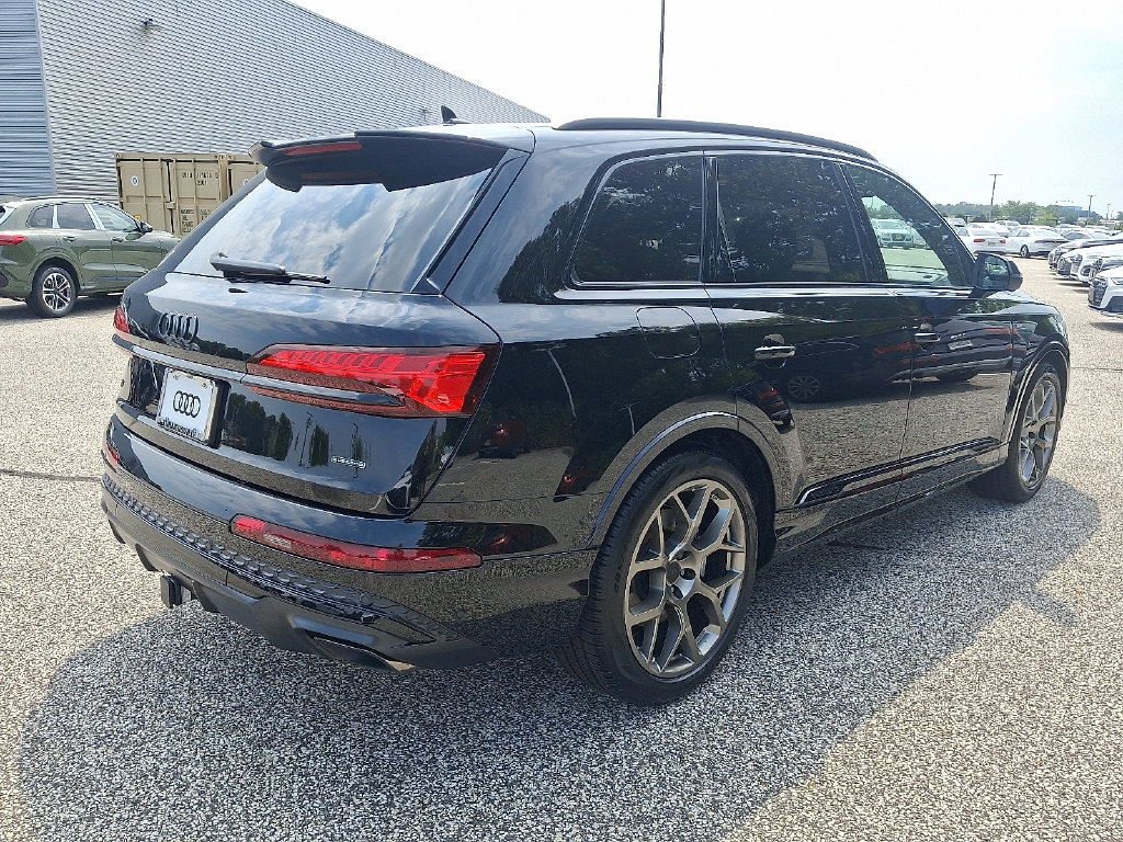 New 2026 Audi Q7 Premium Plus SUV