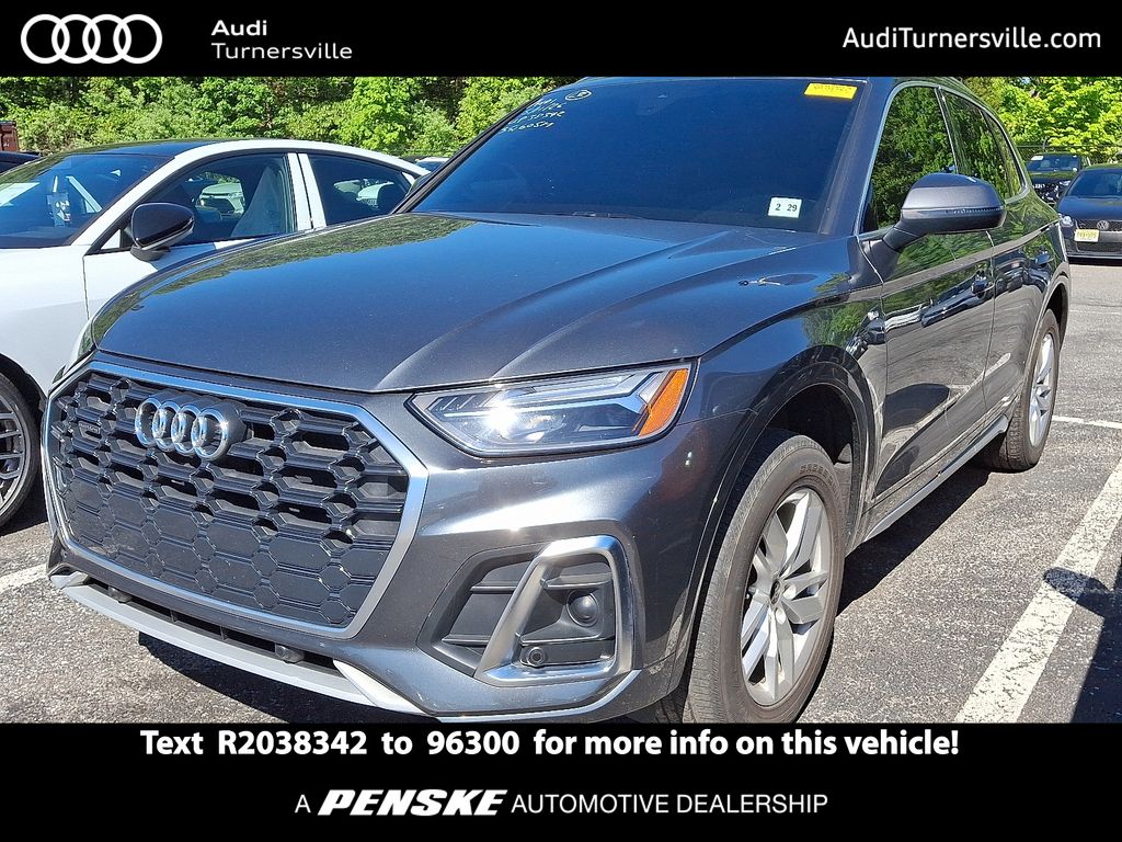 2024 Audi Q5 45 Premium's photo