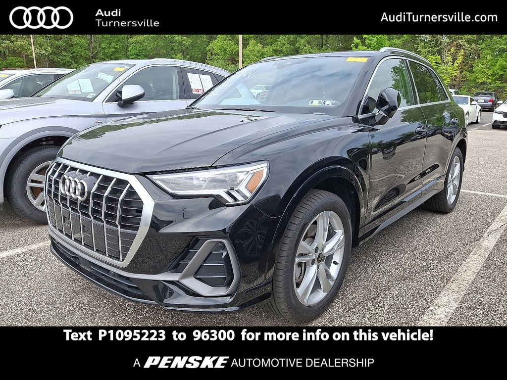 2023 Audi Q3 45 TFSI S Line Premium Plus quattro's photo