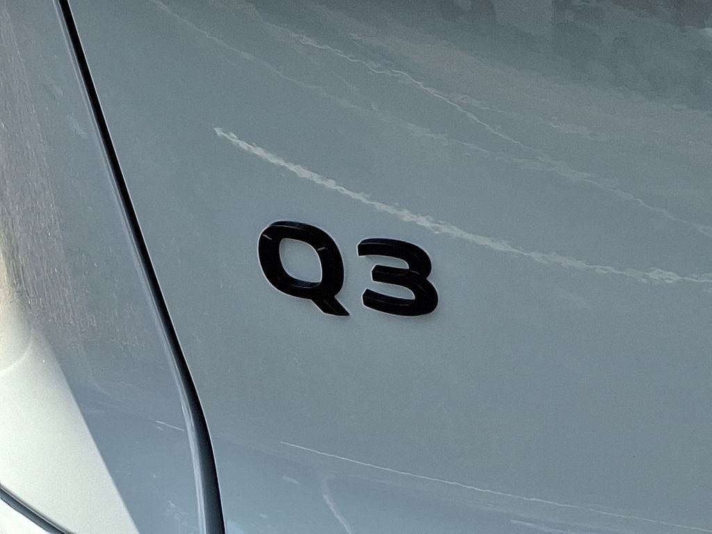 2026 Audi Q3 Base - Photo 11