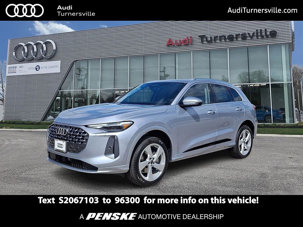 2025 Audi Q5 40 Premium Plus's photo