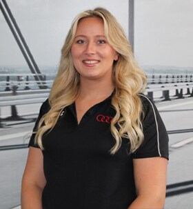 Staff member Kathryn Bromiley from ID_42ca2bbce97f