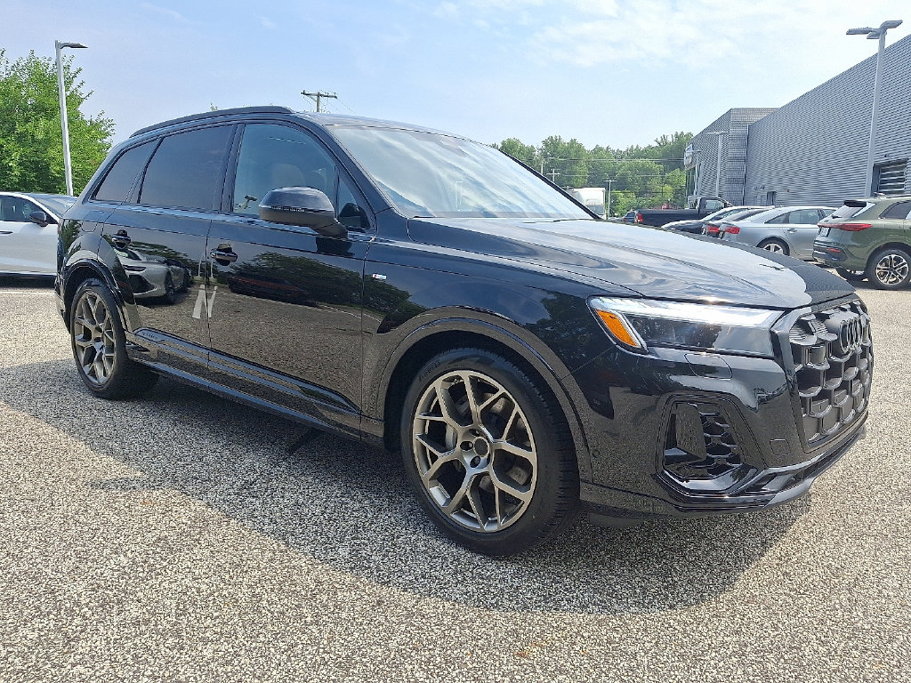 New 2026 Audi Q7 Premium Plus SUV