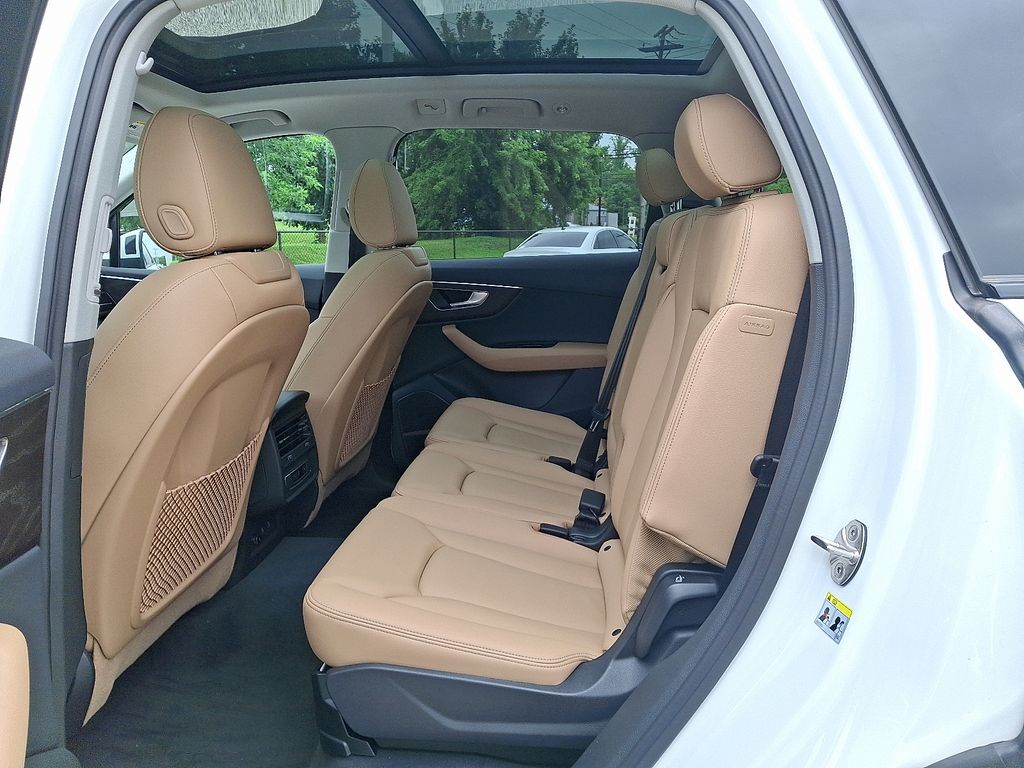 2026 Audi Q7 S Line Premium - Photo 5
