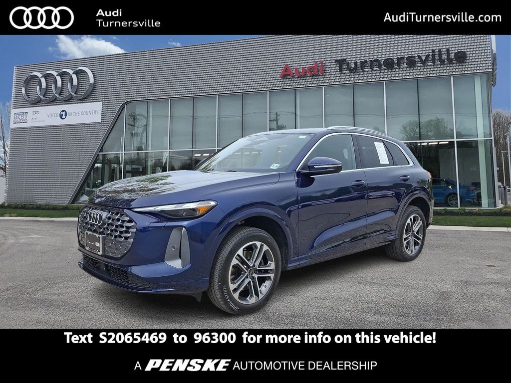 Certified 2025 Audi Q5 2.0T Premium SUV