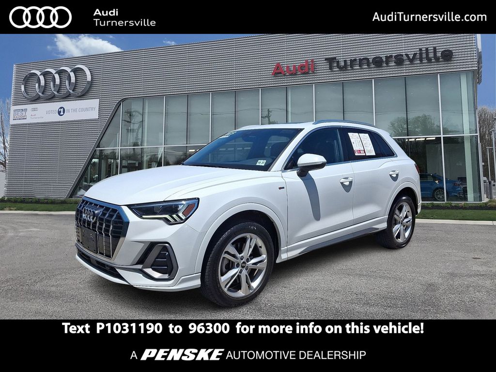 2023 Audi Q3 45 TFSI S Line Premium quattro's photo