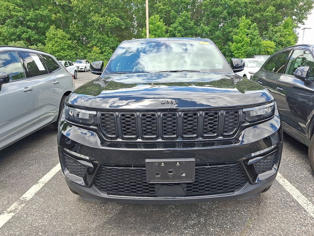 Used 2024 Jeep Grand Cherokee Limited SUV