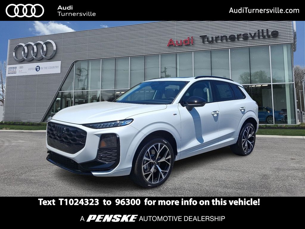 2026 Audi Q3 S line quattro's photo