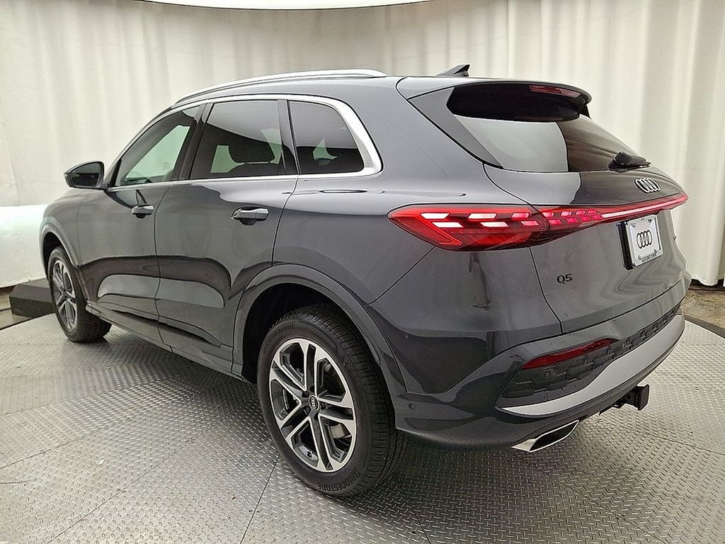New 2025 Audi Q5 2.0T Premium SUV