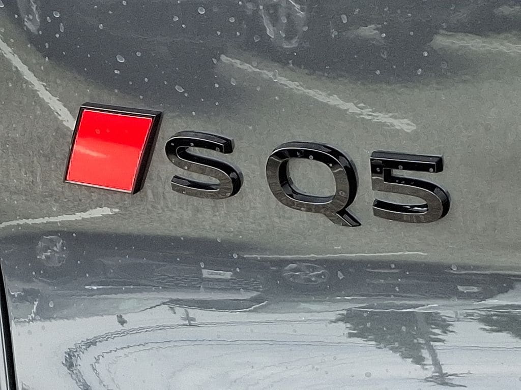2026 Audi SQ5 Premium Plus - Photo 10