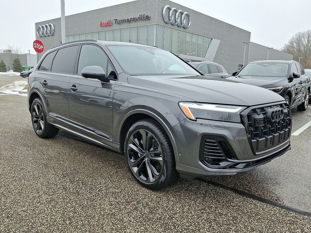 New 2026 Audi Q7 Premium Plus SUV
