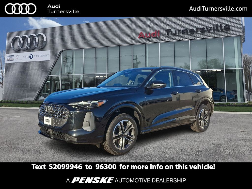 2025 Audi New Q5 Premium's photo