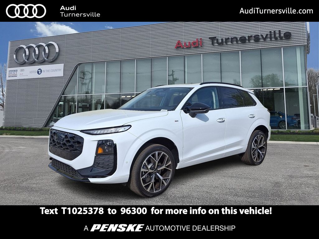 2026 Audi Q3 S line quattro's photo