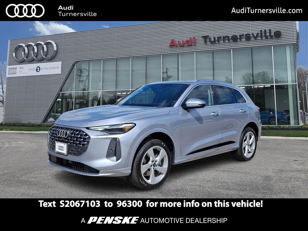 2025 Audi New Q5 Premium Plus's photo