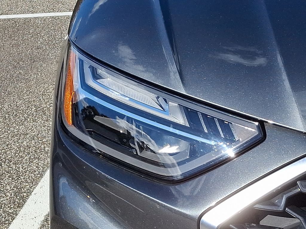 2025 Audi Q5 Sportback 45 S line Premium Plus photo 3