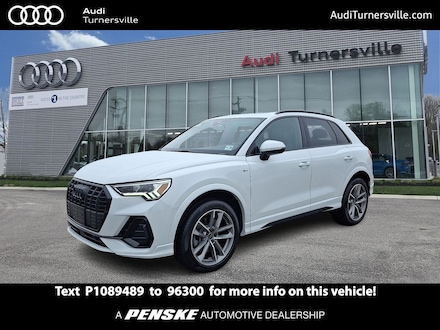 2023 Audi Q3 45 S line Premium SUV