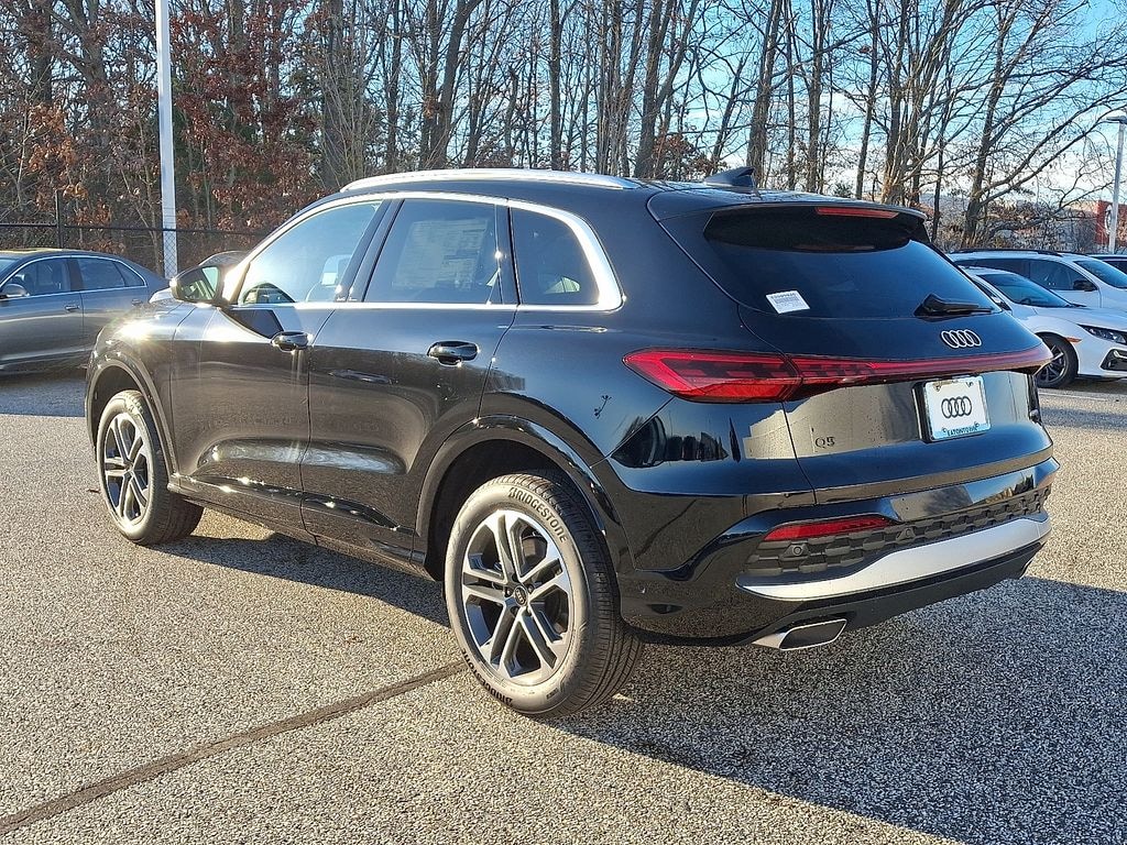 New 2025 Audi Q5 2.0T Premium SUV